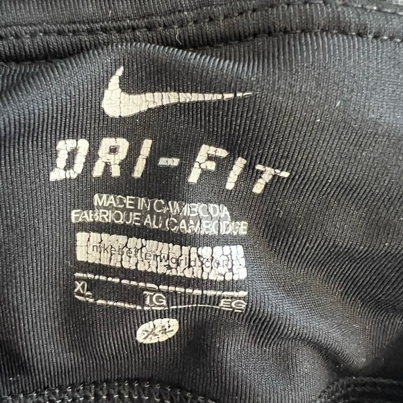 Nike Dri Fit Leopard Animal Print Crops Women XL - Picture 5 of 5